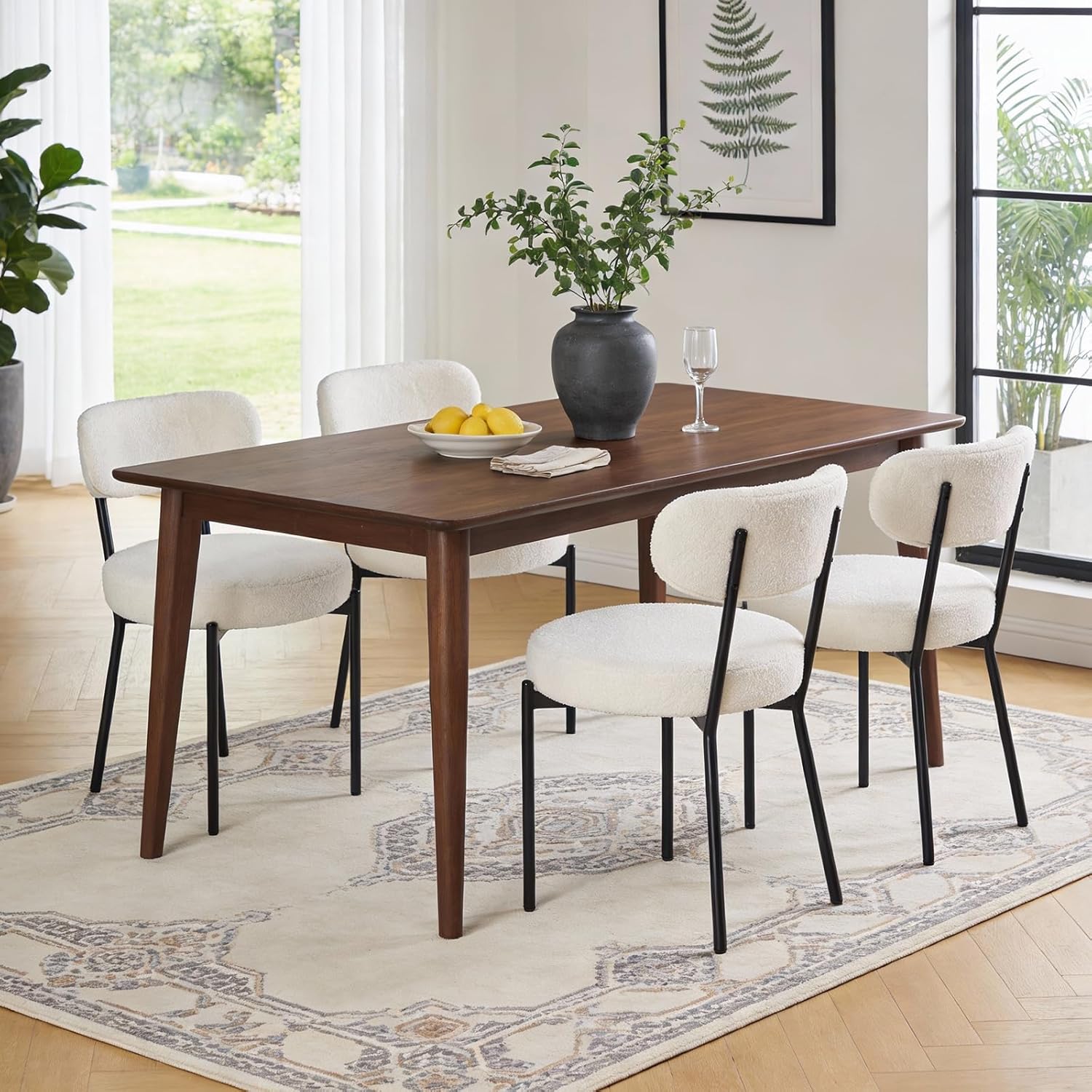DUMOS Dining Chairs Set of 4, Mid Century Modern Chair Round Upholstered Curved Backrest, Kitchen Vanity Living Room Chairs with Black Metal Legs，Light Beige